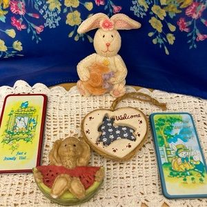 💎 (4/$30) 5 Bunny Refrigerator Magnets